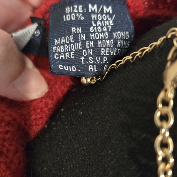 Vintage Eagles Eye Red Cable Knit Sweater - Picture 5 of 7